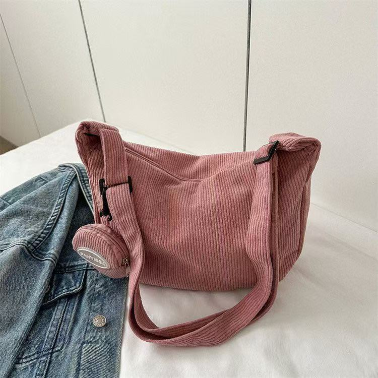 Bolsa Feminina Transversal de Veludo Cotelê Casual Grande Ombro Tiracolo Escolar Universitária com Porta Moedas